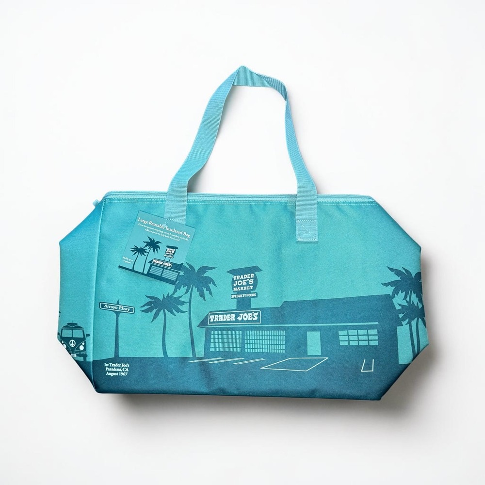 Trader Joe's Large Reusable Insulated Shopping Bag Teal Blue 8 Gallon Cooler NEW